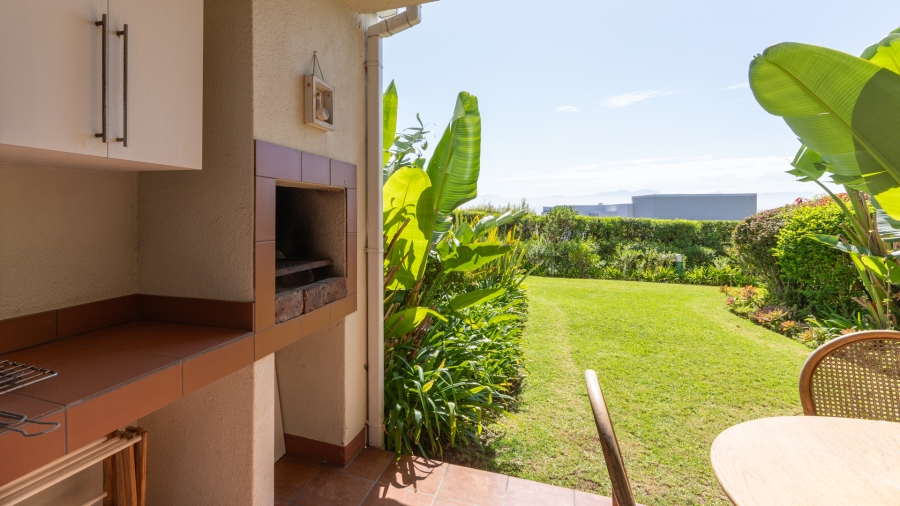 2 Bedroom Property for Sale in Plettenberg Bay Central Western Cape